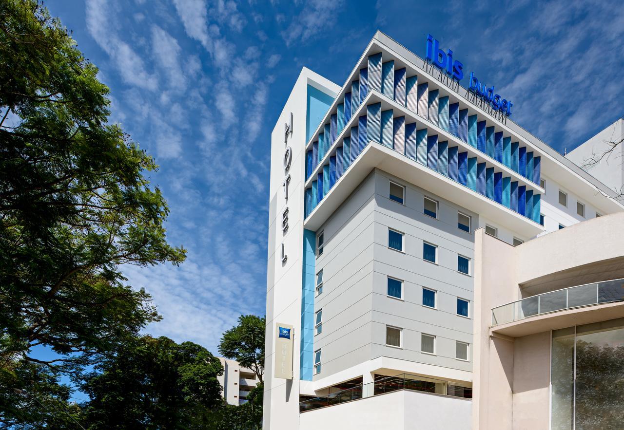 Ibis Budget Фос-ду-Іґуасу Екстер'єр фото